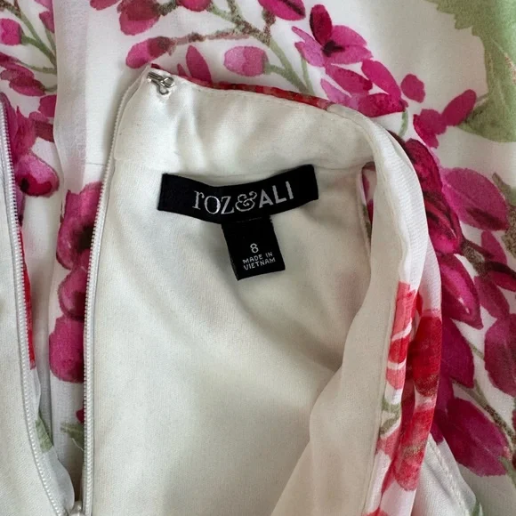 Roz & Ali White Maxi Skirt with Pink & Red Floral Print - Picture 3 of 6